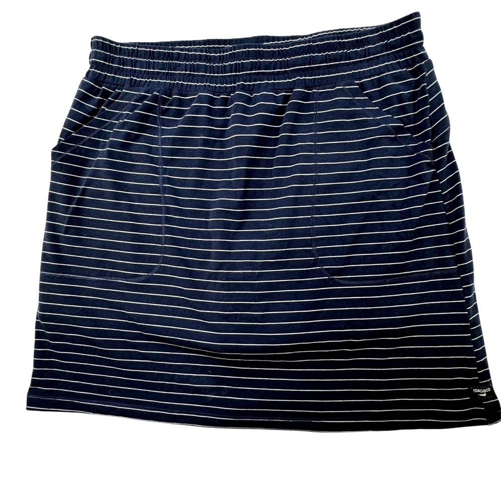 Toad&Co Chaka Skort Women Medium‎ Navy Blue Striped Pockets Coastal Casual Eco